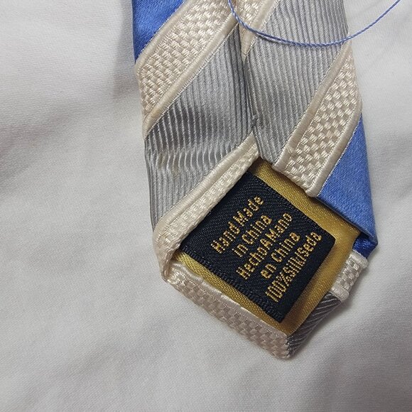 Donald J Trump Signature Collection Executive Tie Blue Diagonal Stripe Formal - Picture 5 of 5